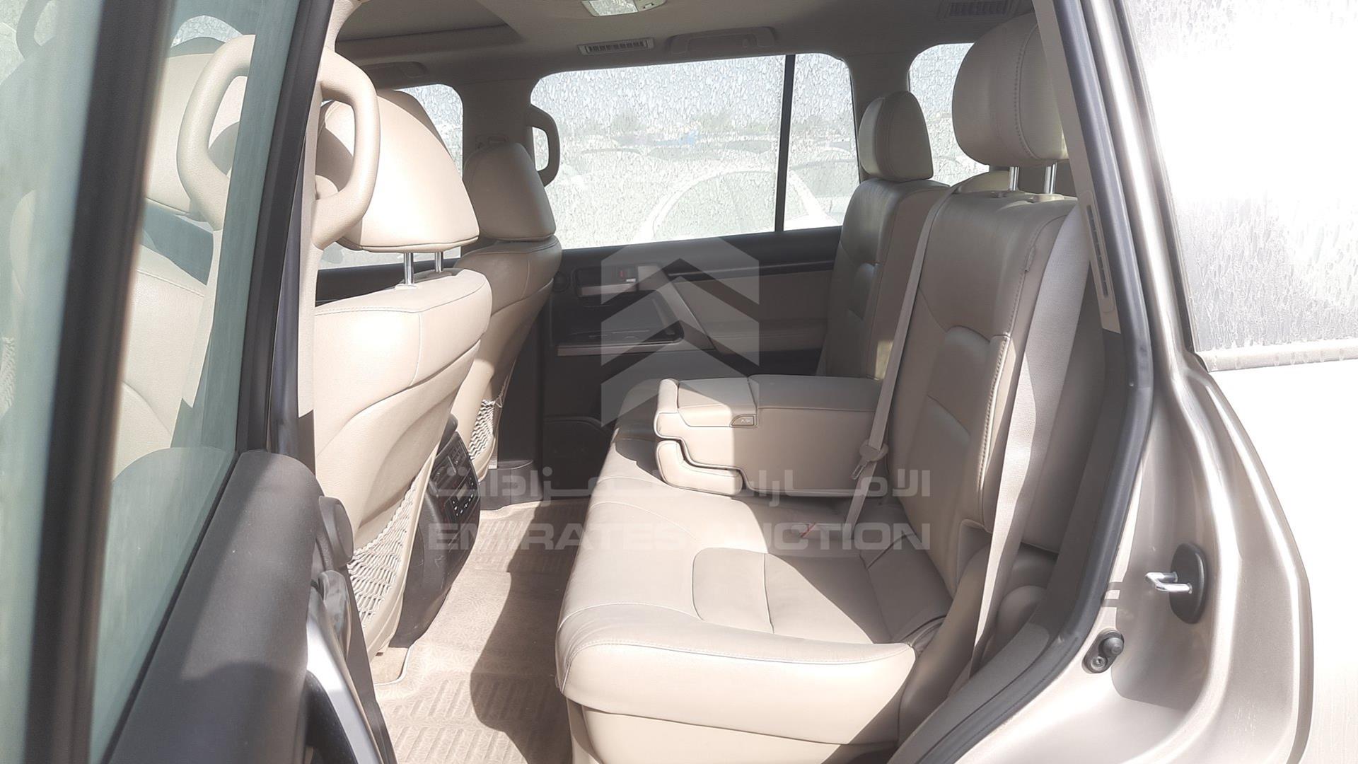 2010 TOYOTA LAND CRUISER VIN: JTMHT05J8A4037075