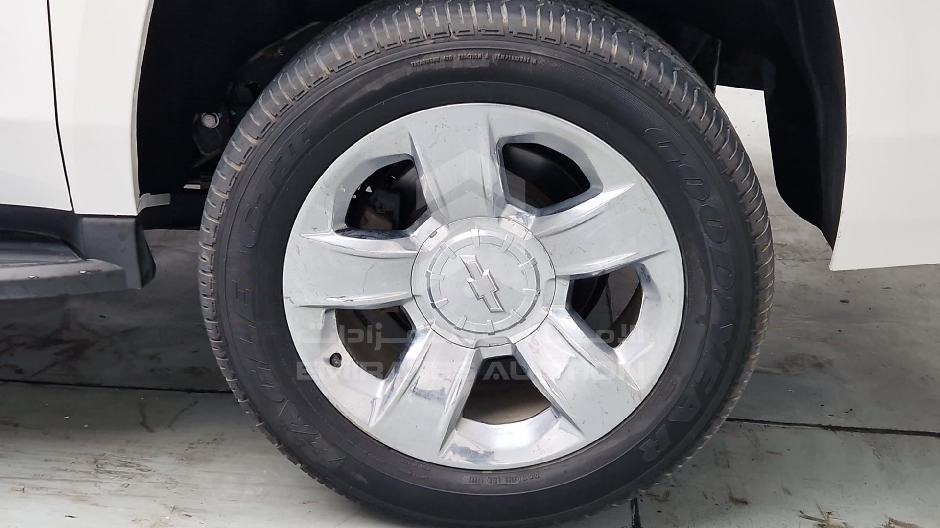 2018 CHEVROLET SUBURBAN VIN: 1GNSK8KC1JR168985