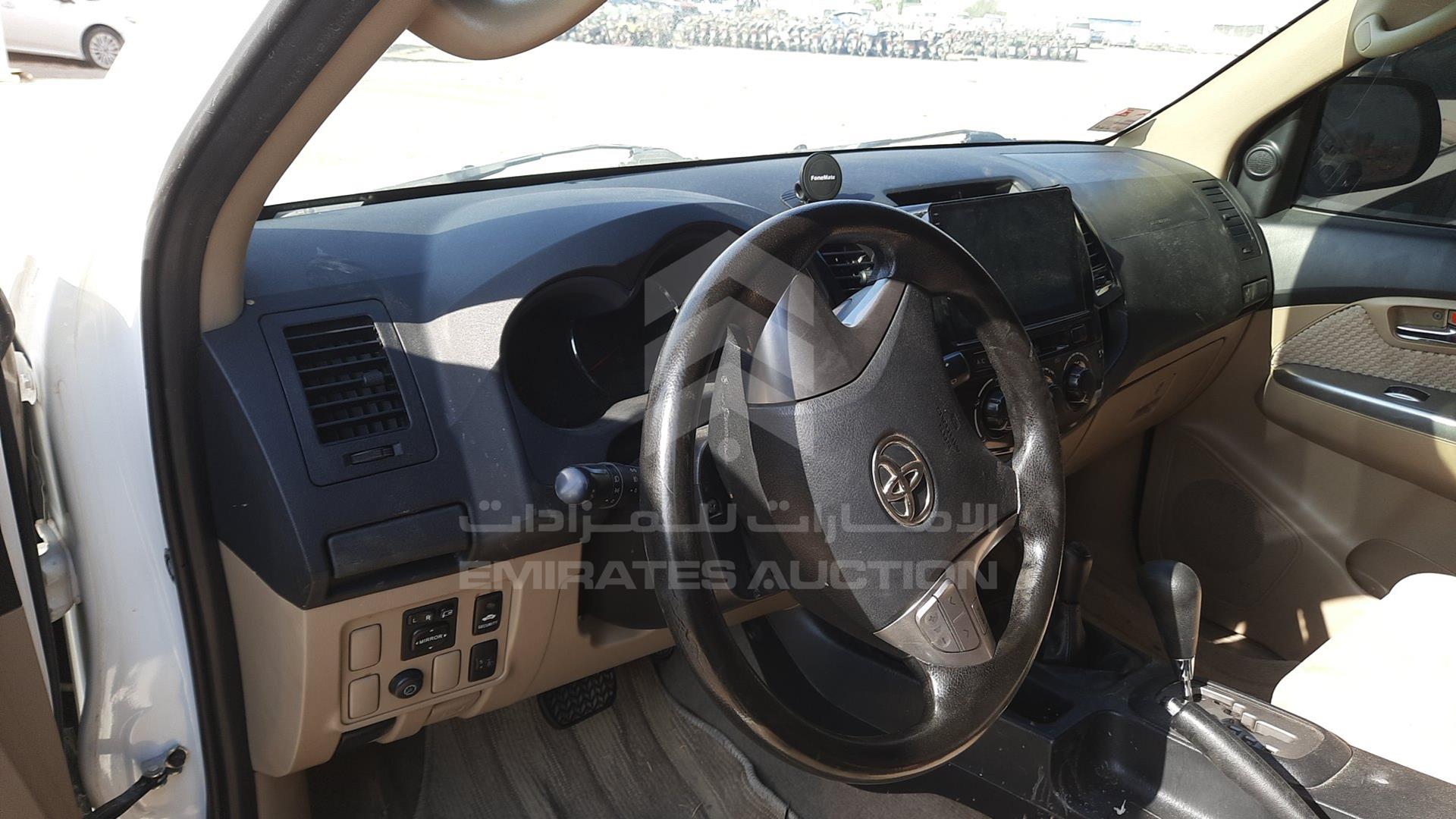 2015 TOYOTA FORTUNER VIN: MHFYX59G8F8068248