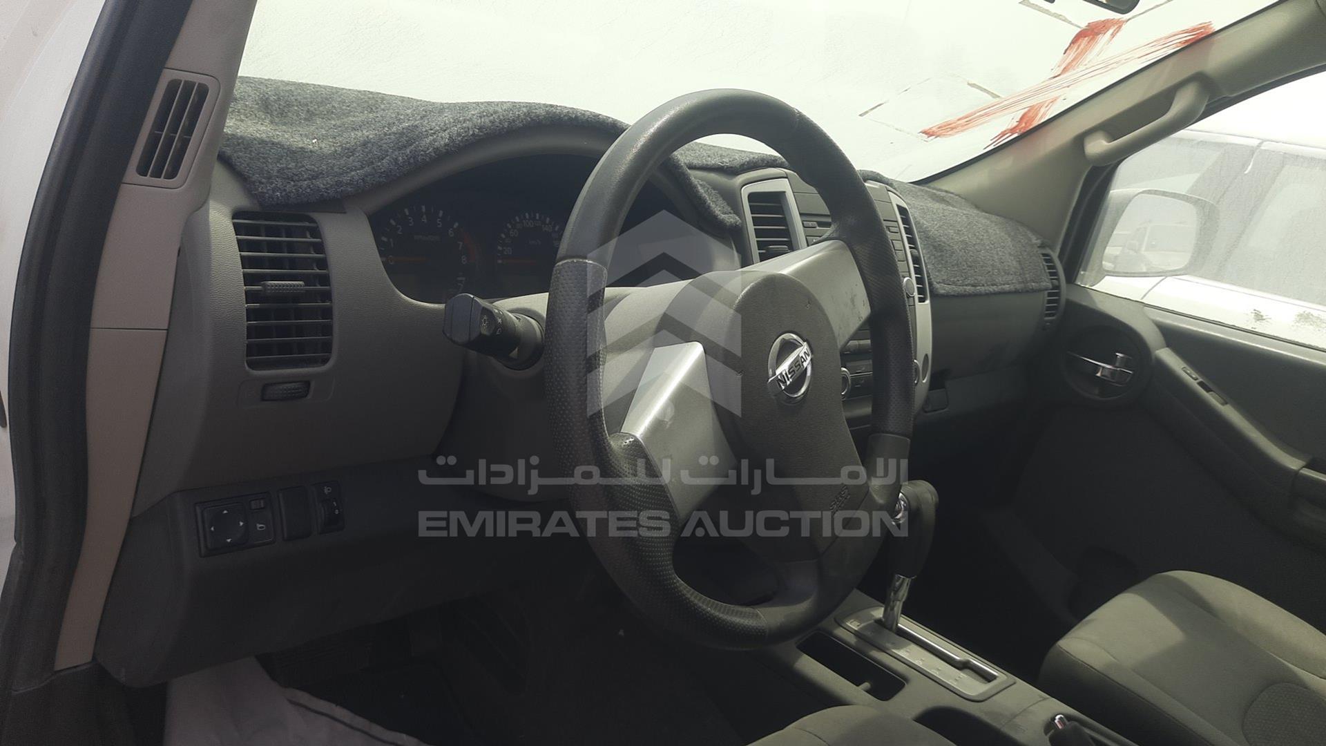 2014 NISSAN XTERRA VIN: 5N1AN0N69EN800286
