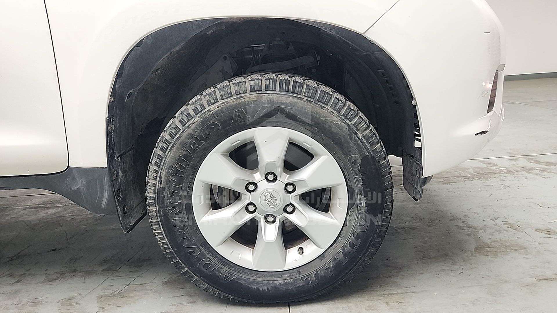 2011 TOYOTA PRADO VIN: JTEBD9FJX0K005627
