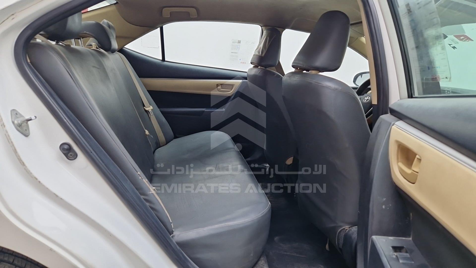 2018 TOYOTA COROLLA VIN: RKLBB9HE7J5213722