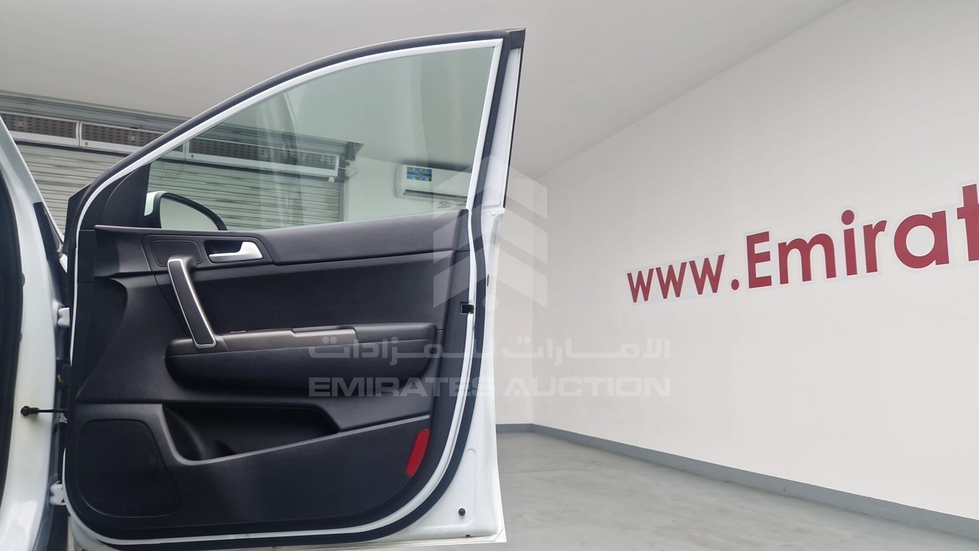 2020 KIA SPORTAGE VIN: U5YPG81C9LL832279