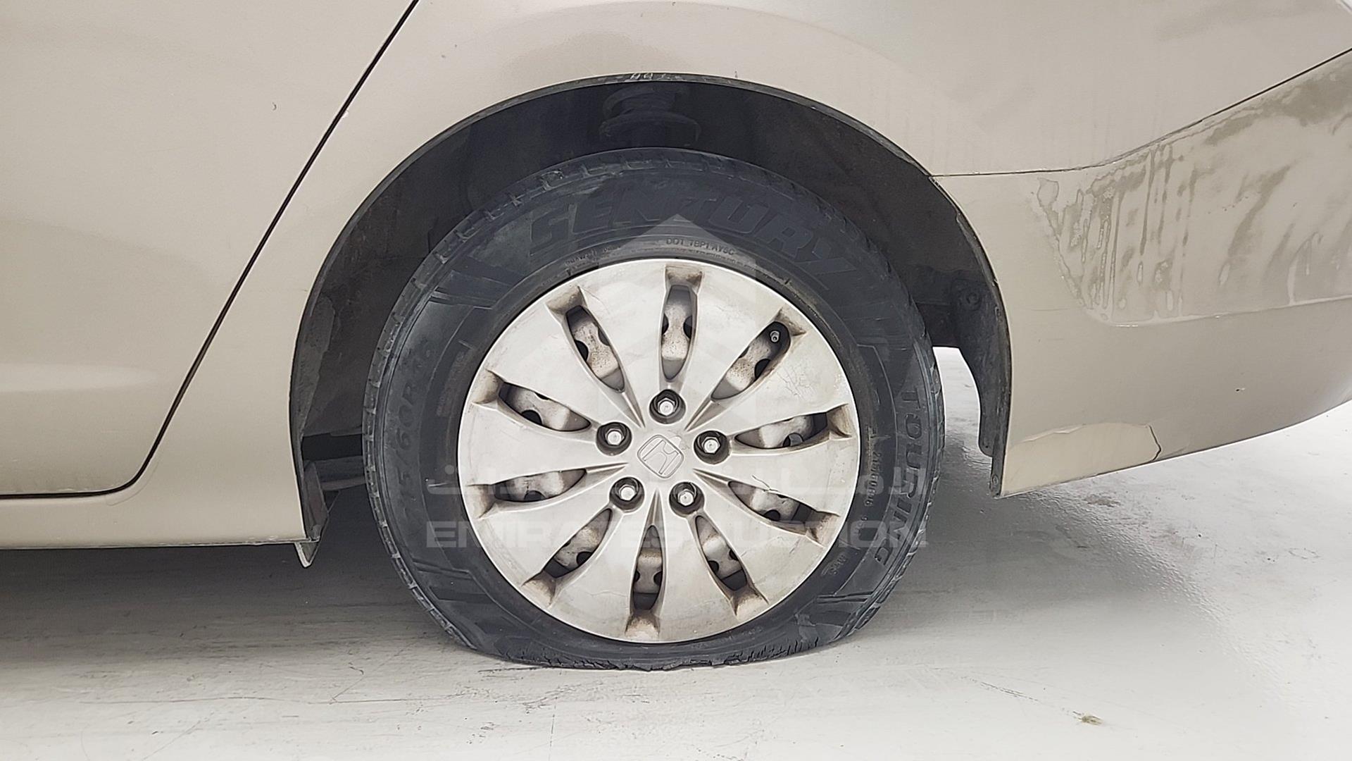2008 HONDA ACCORD VIN: JHMCP26308C423823