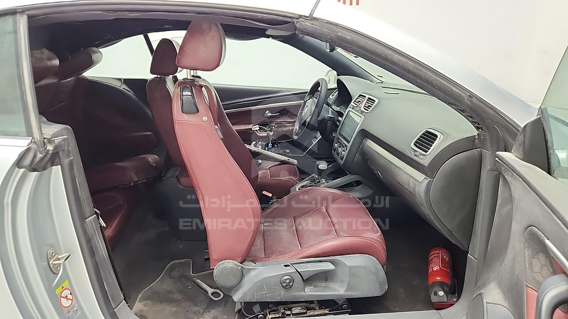 2008 VOLKSWAGEN EOS VIN: WVWAR21F88V000237