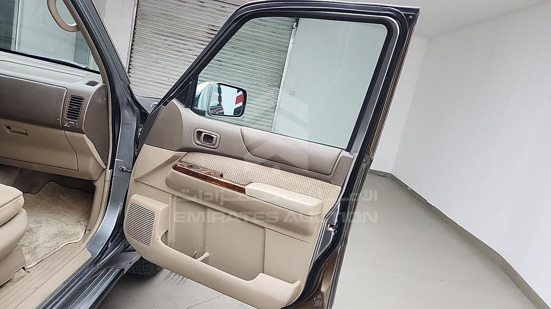 2003 Nissan Patrol — Front Right Door — Photo 29