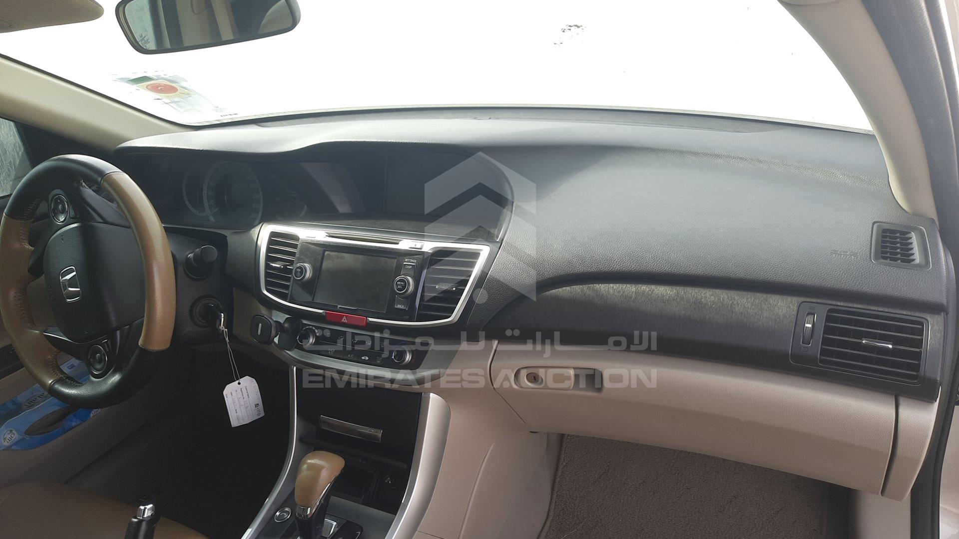 2013 HONDA ACCORD VIN: 1HGCR2637DA612178