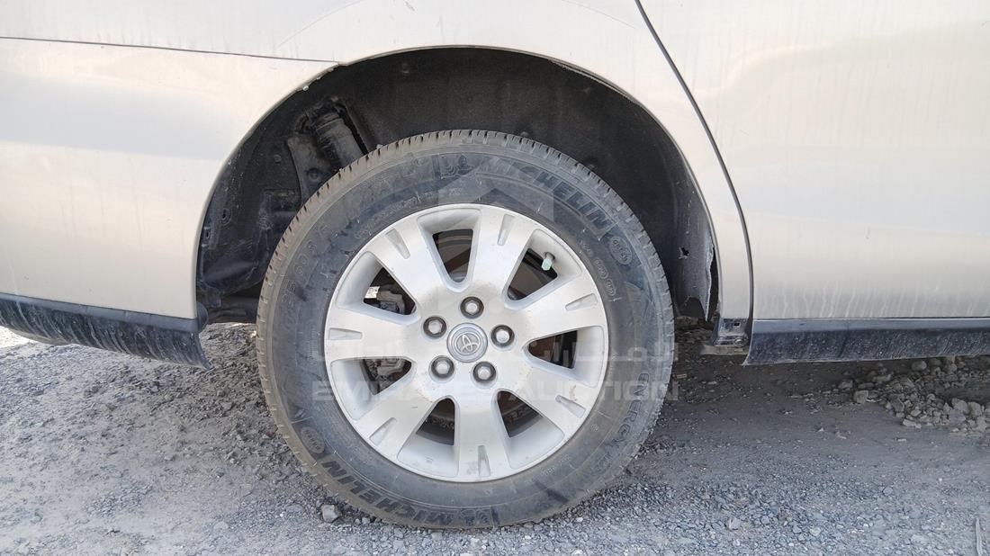 2008 Toyota Previa — Rear Right Tyre — Photo 34
