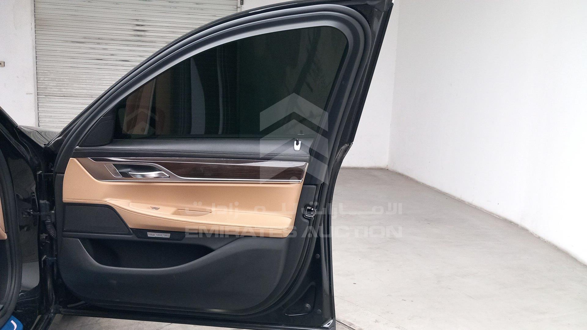 2016 BMW 730 LI VIN: WBA7E0105GG560822
