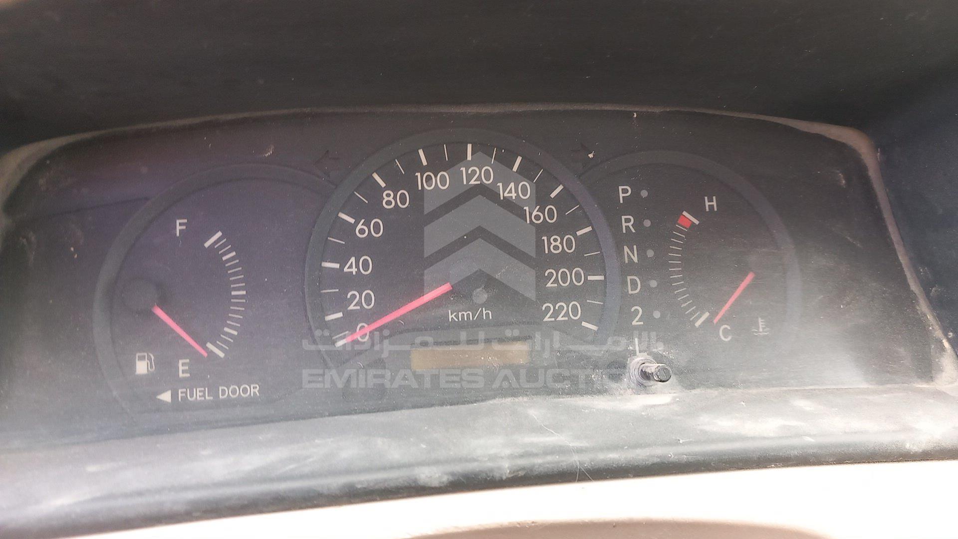 2004 TOYOTA COROLLA VIN: JTDBW23E643042879