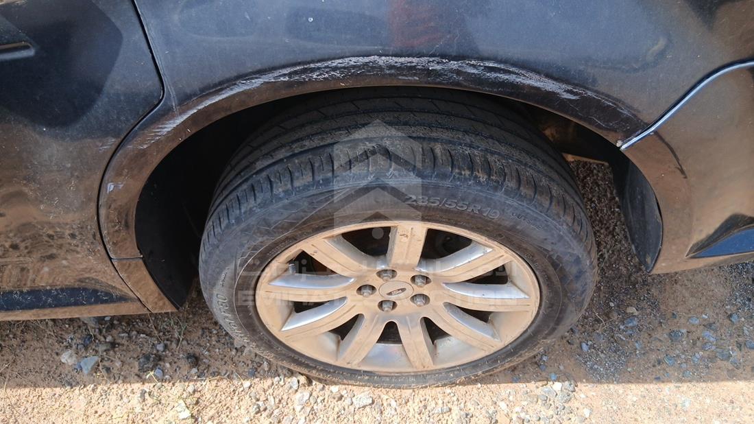 2009 Ford Flex — Rear Left Tyre — Photo 12