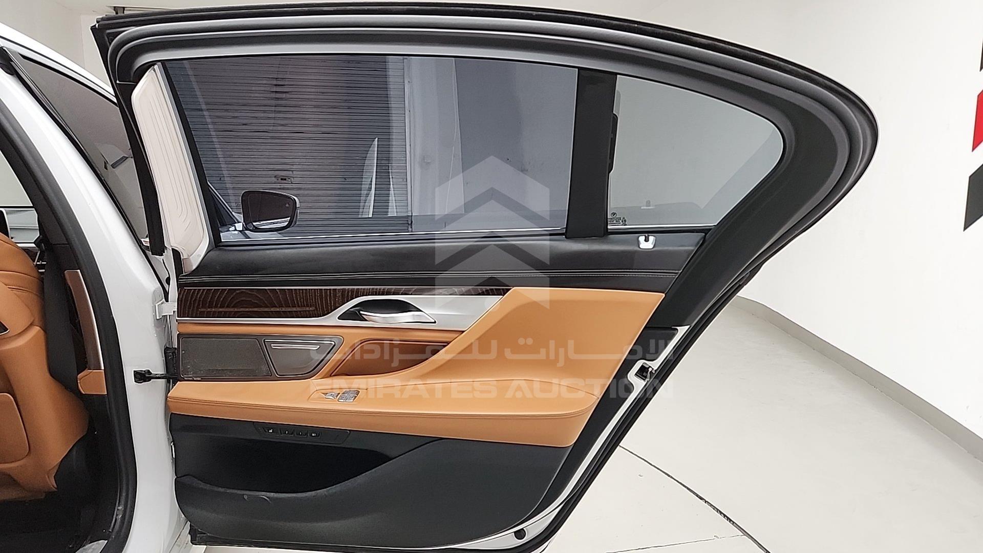 2018 BMW 740 IL VIN: WBA7E2109JBN84959
