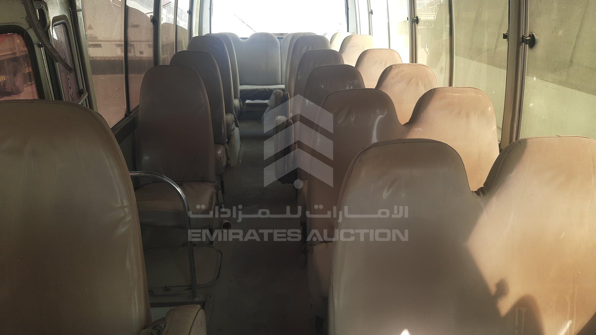 2008 TOYOTA COASTER VIN: JTGFK518884000664