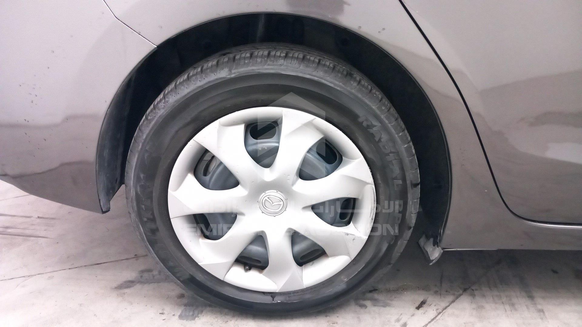 2019 MAZDA 3 VIN: JM7BN1SZ5K1269156