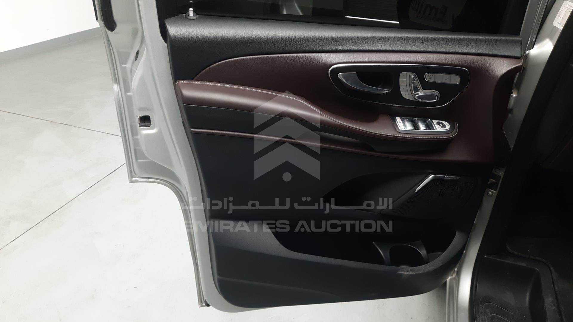 2017 MERCEDES V 250 VIN: WD4WG3E1XH3253013