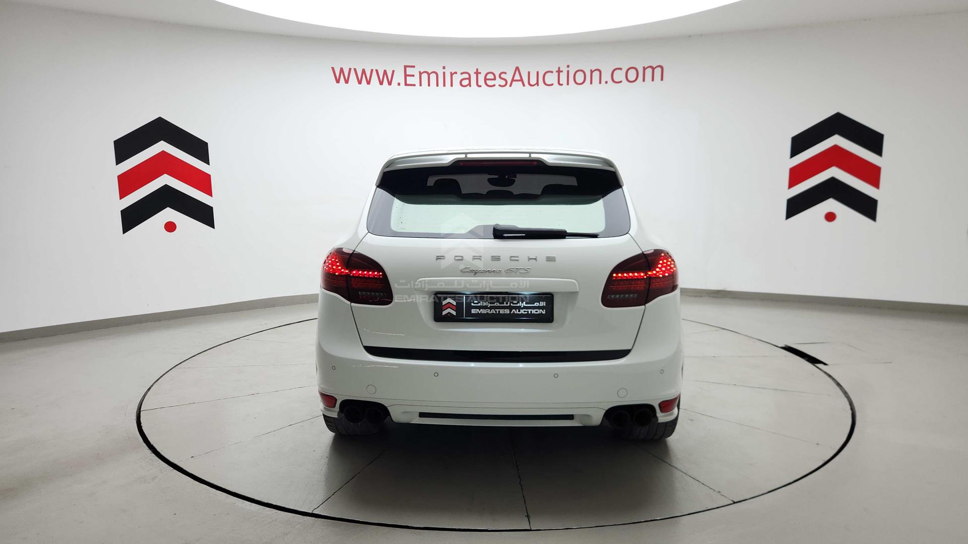 2014 PORSCHE CAYENNE GTS VIN: WP1ZZZ92ZELA73608