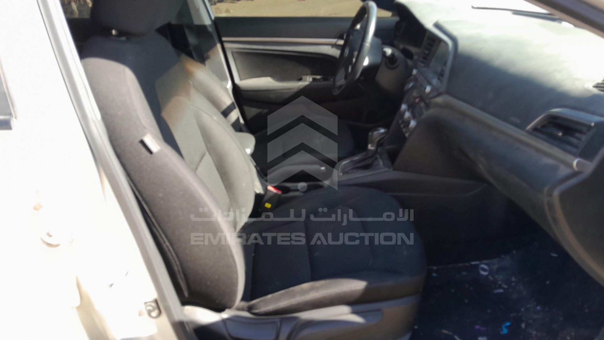 2019 HYUNDAI ELANTRA VIN: KMHD84LF7KU886035