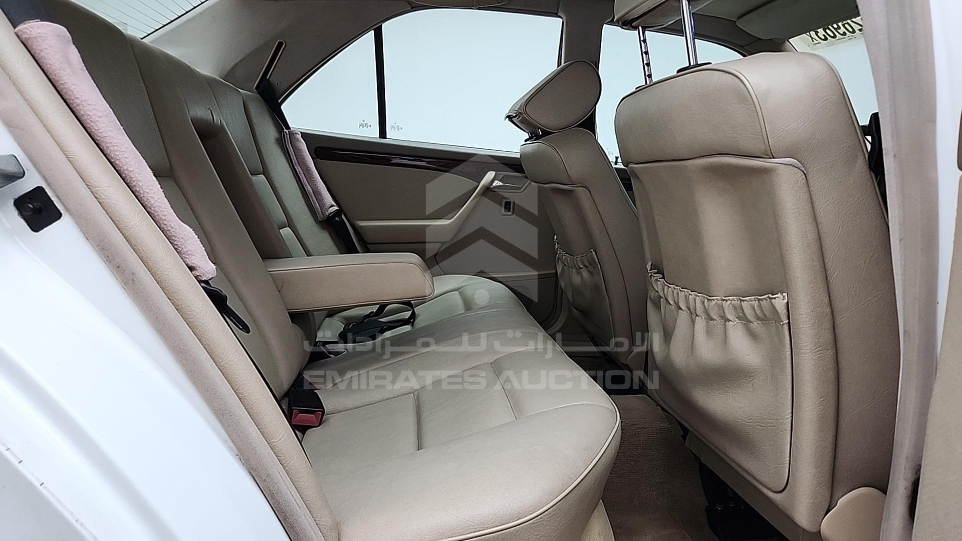 1995 MERCEDES C 220 VIN: WDBHA22E8SF311310