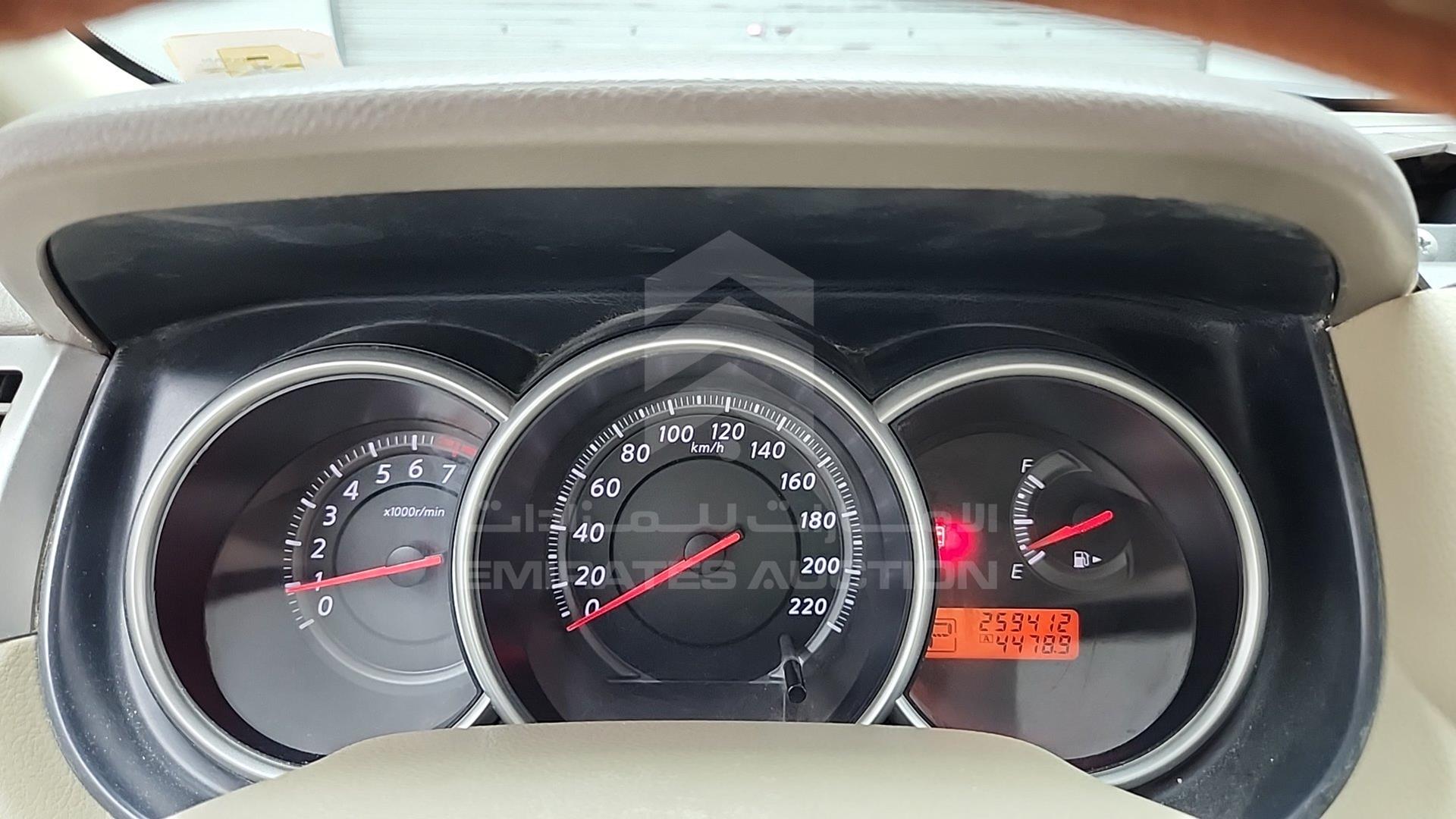 2011 NISSAN TIIDA VIN: 3N1BC1C68BL351706