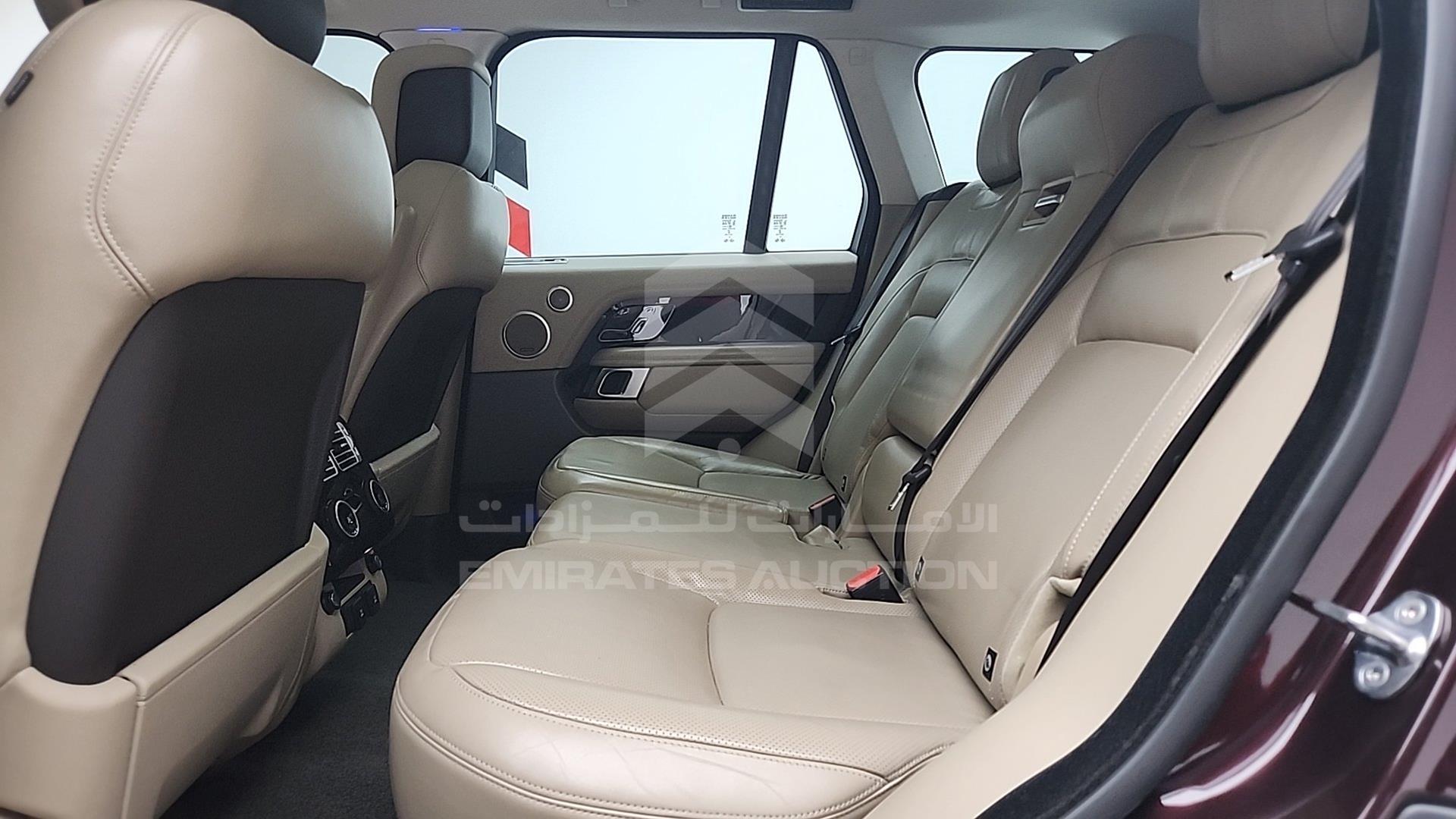 2018 RANGE ROVER VOGUE VIN: SALGA2BV3JA503204