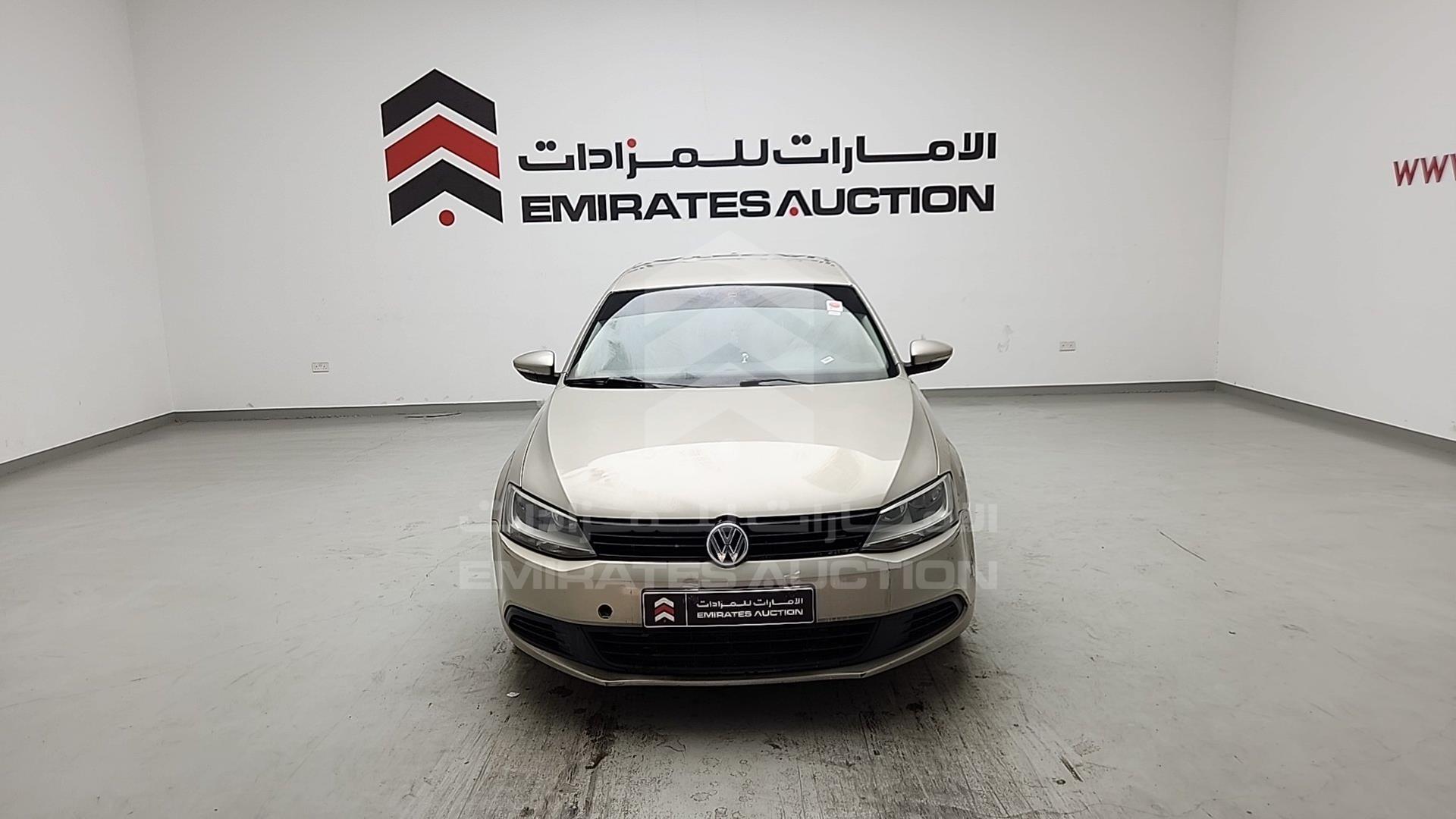 2014 VOLKSWAGEN JETTA VIN: WVWRV1AJ4EM215497