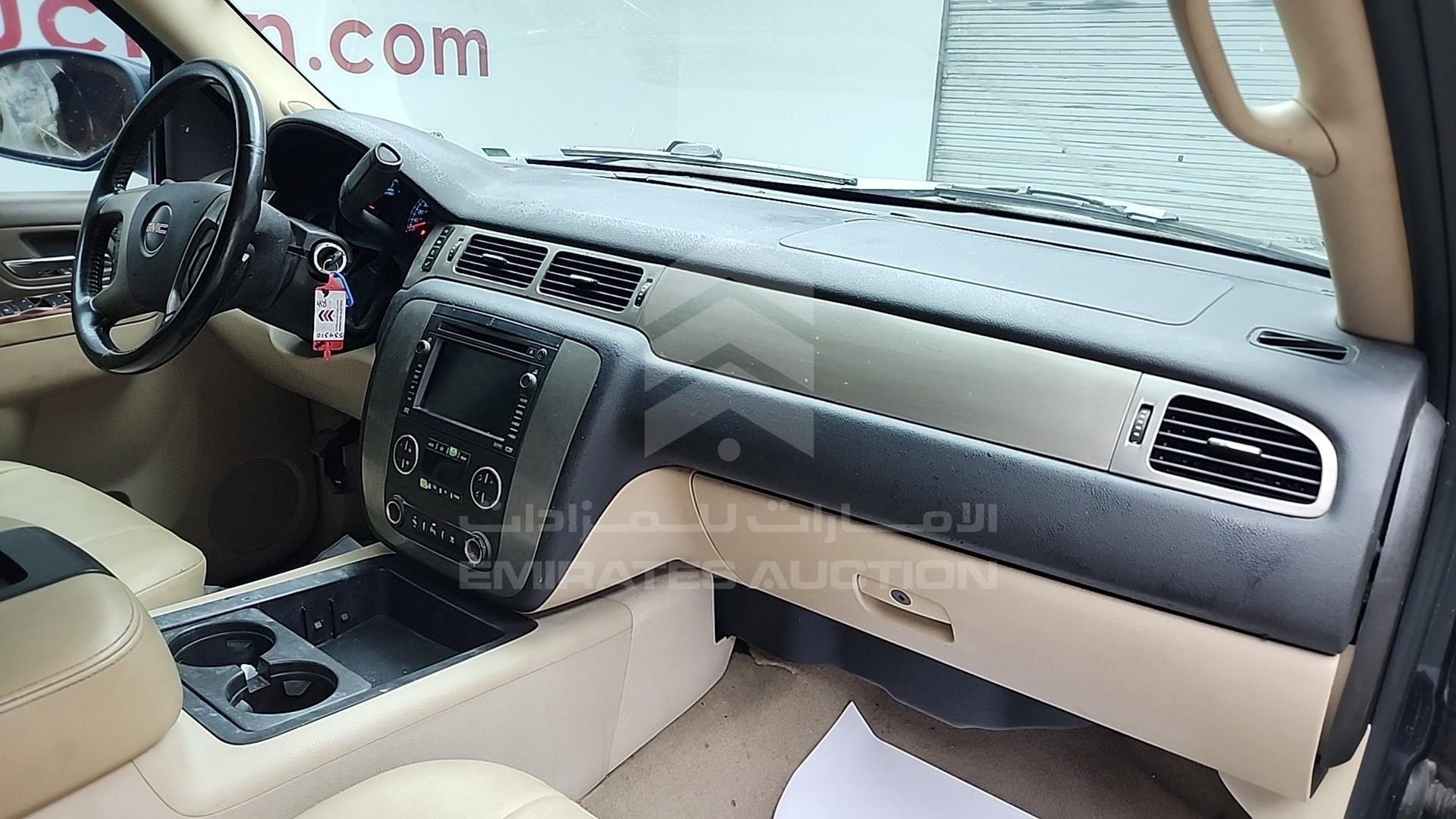 2012 GMC YUKON VIN: 1GKS1CE03CR125532
