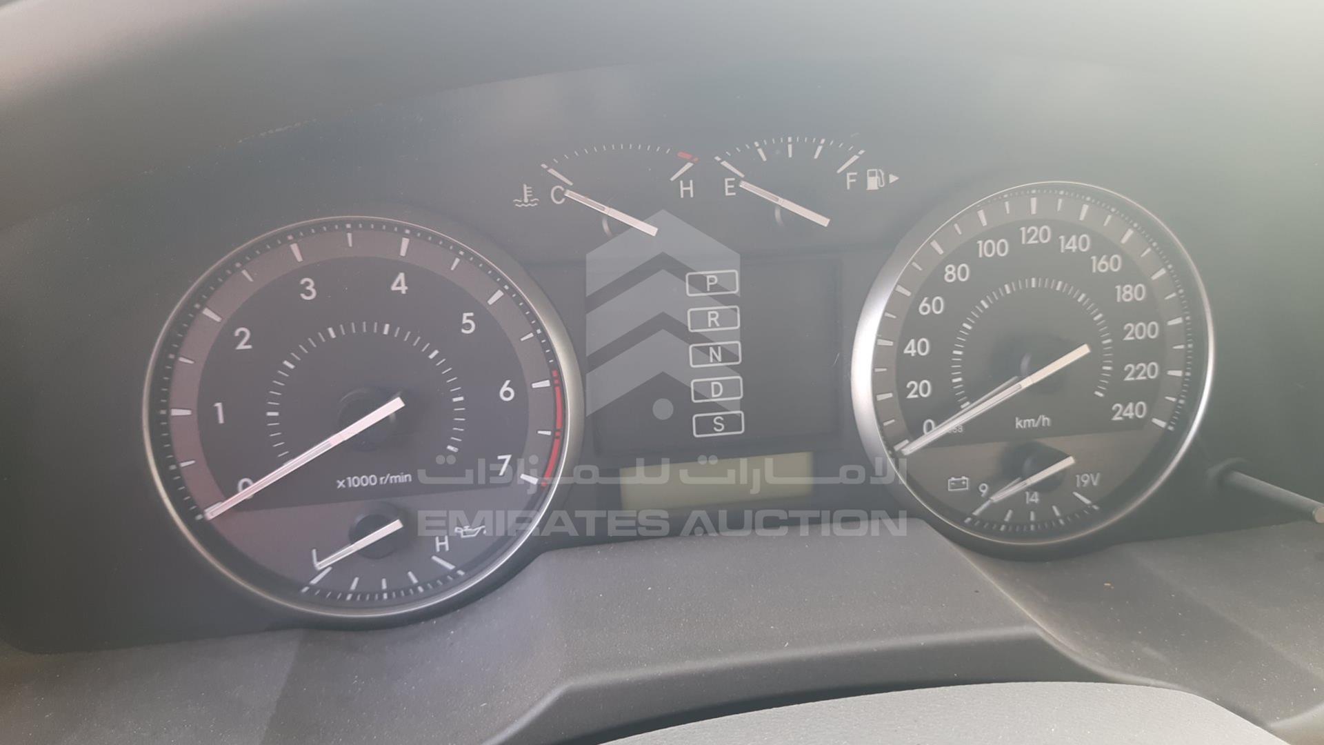 2013 TOYOTA LAND CRUISER VIN: JTMDU09J3D5072014