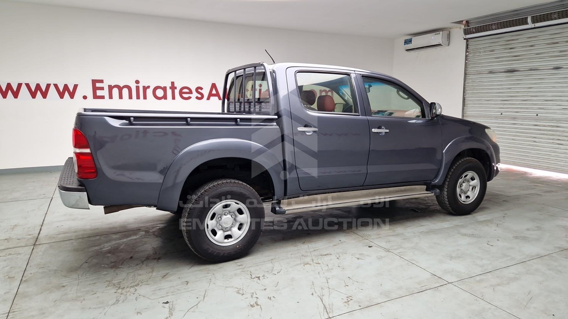 2013 TOYOTA HILUX VIN: MR0FX22G8D1085361