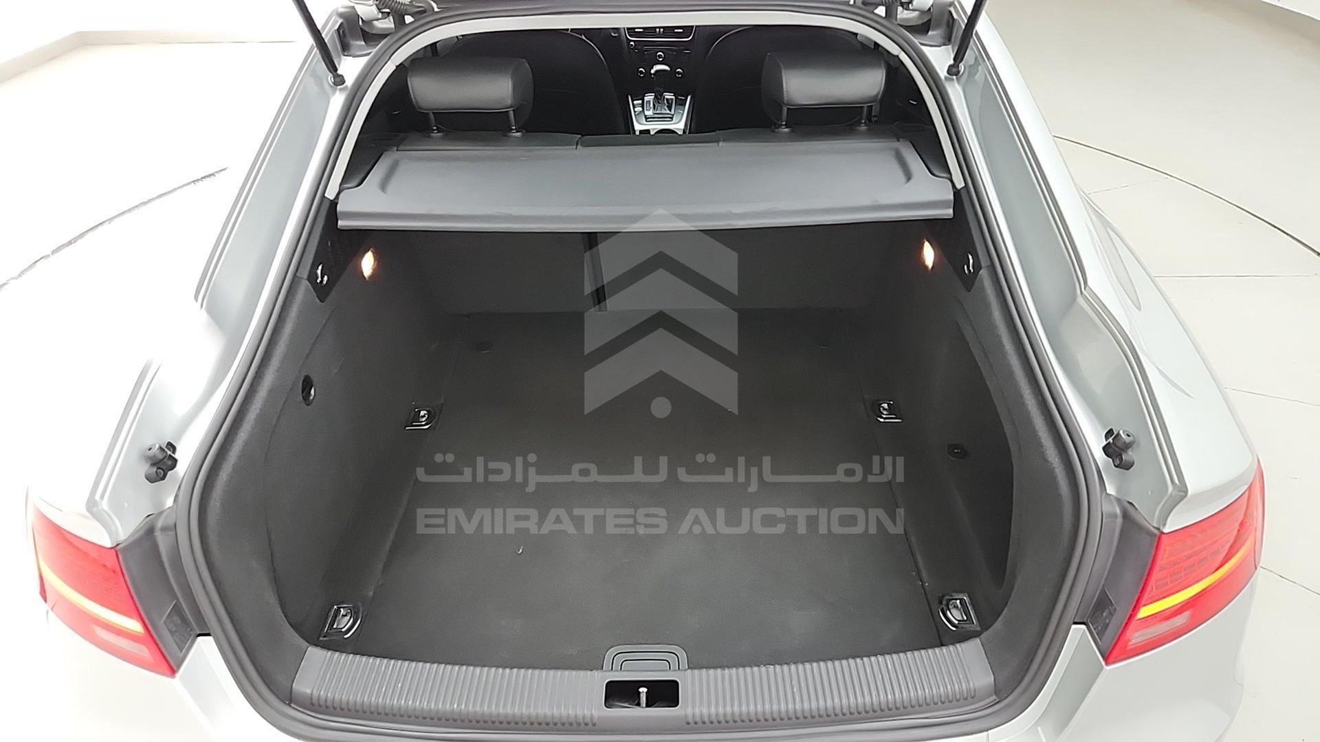 2013 AUDI A5 VIN: WAU8CDFR4DA018943