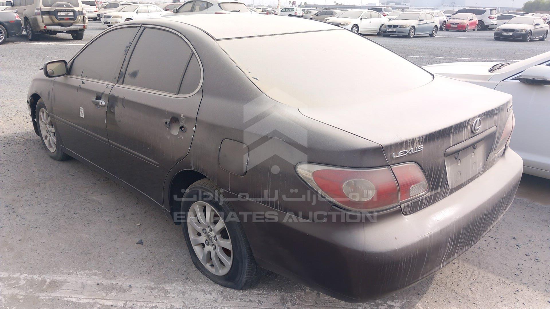 2004 LEXUS ES 330 VIN: JTHBA30G045004903