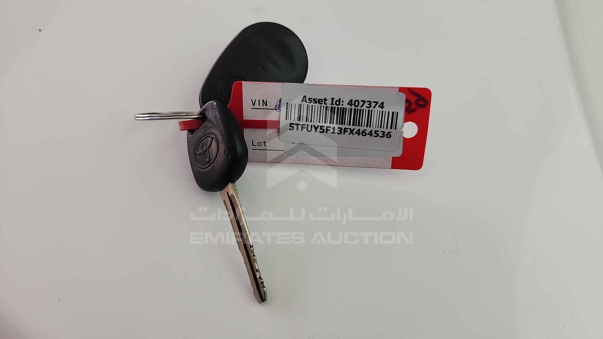 2015 TOYOTA TUNDRA VIN: 5TFUY5F13FX464536