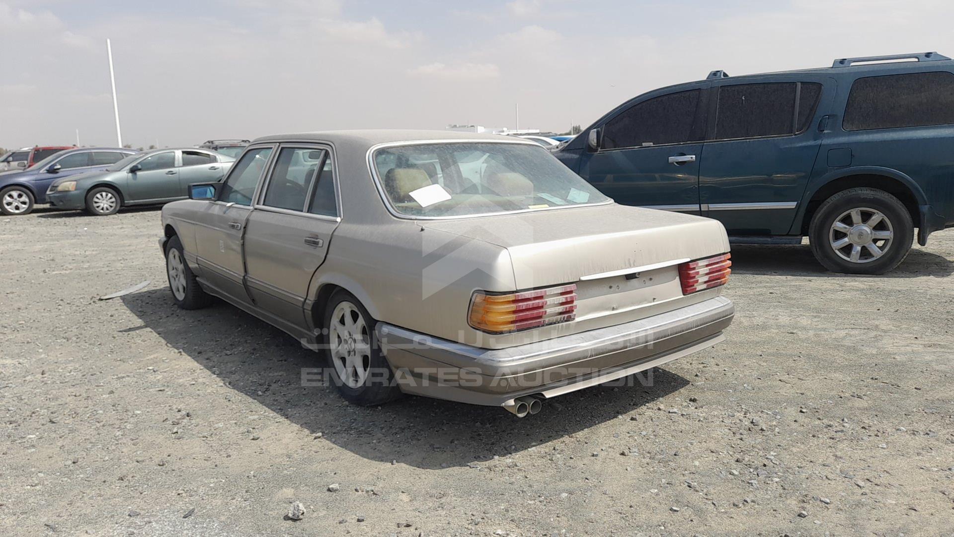 1987 MERCEDES SEL 560 VIN: WDB1260391A372756