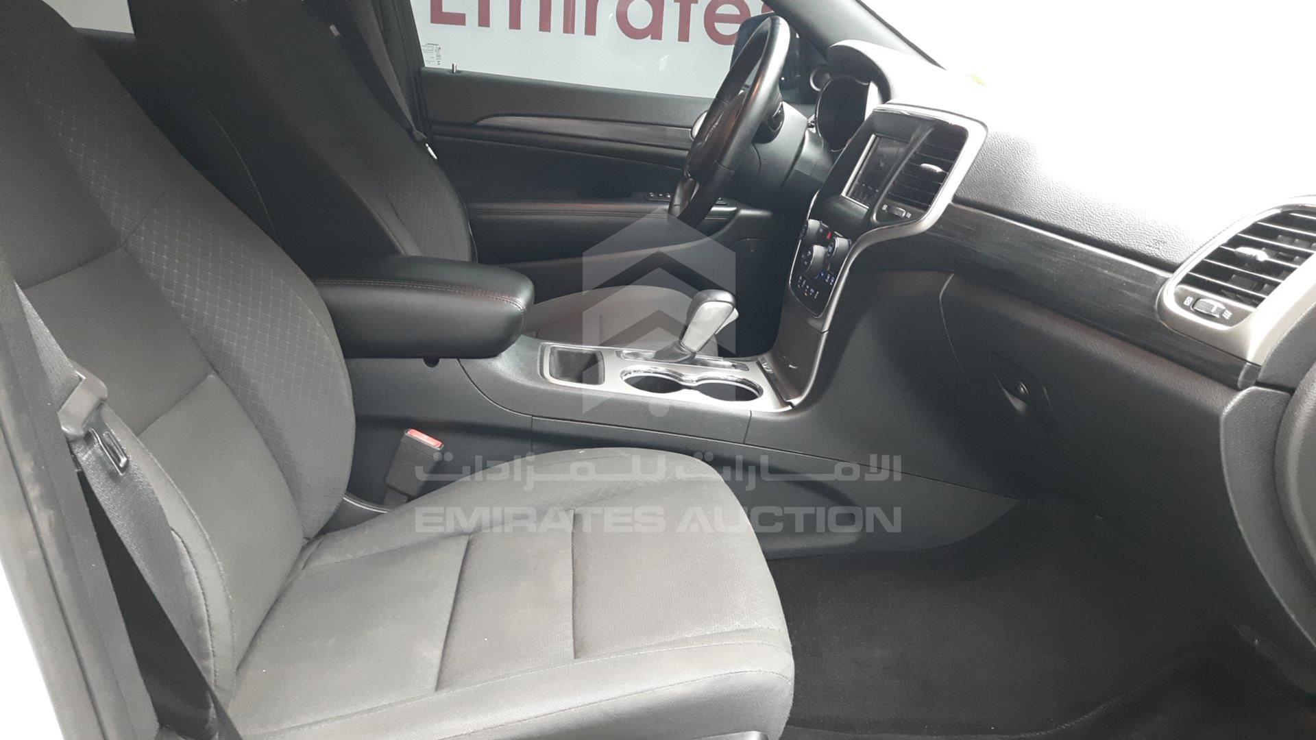 2019 JEEP GRAND CHEROKEE VIN: 1C4RJFAG5KC526788