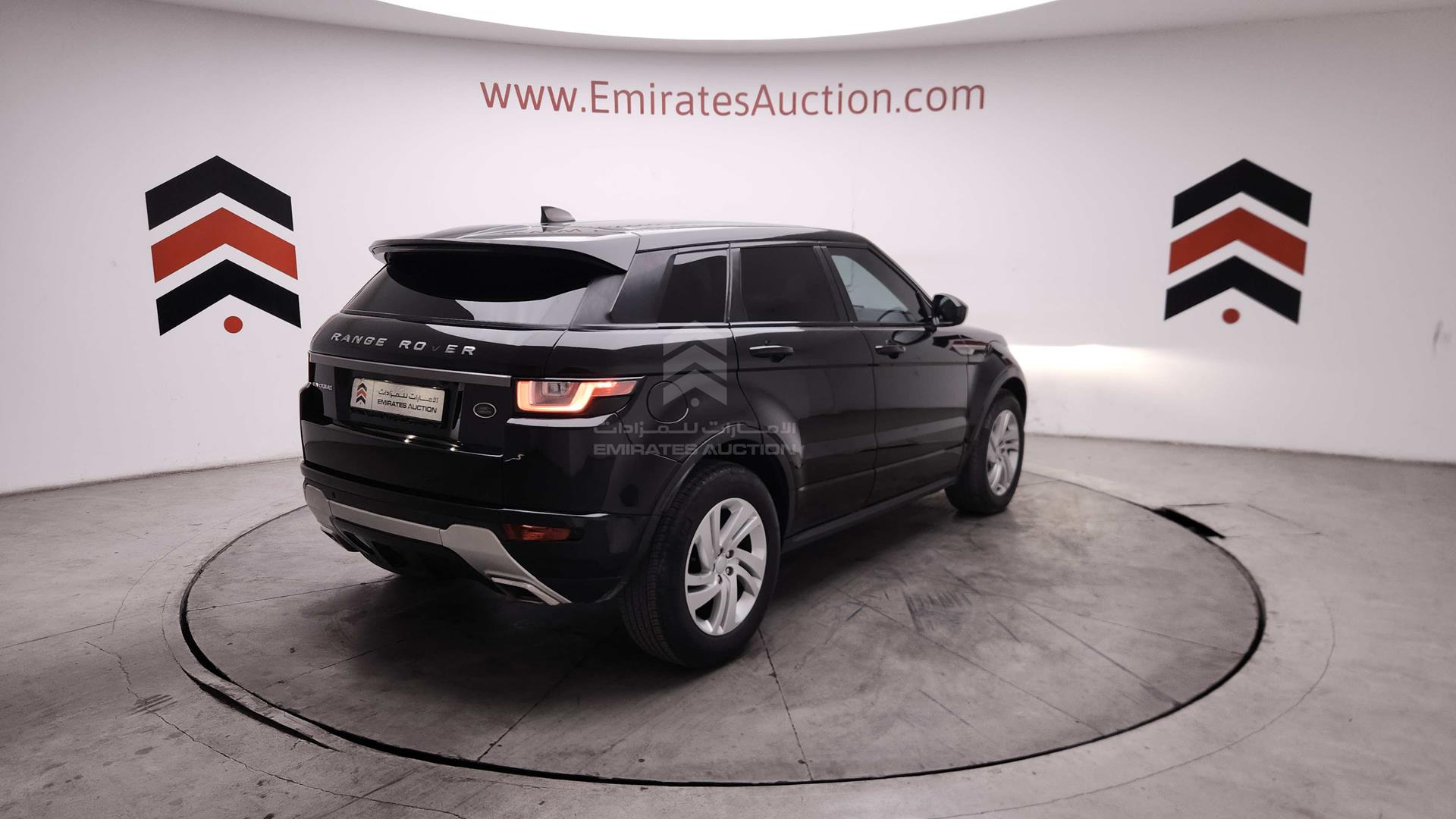 2019 RANGE ROVER EVOQUE VIN: SALVP2RX0JH292094