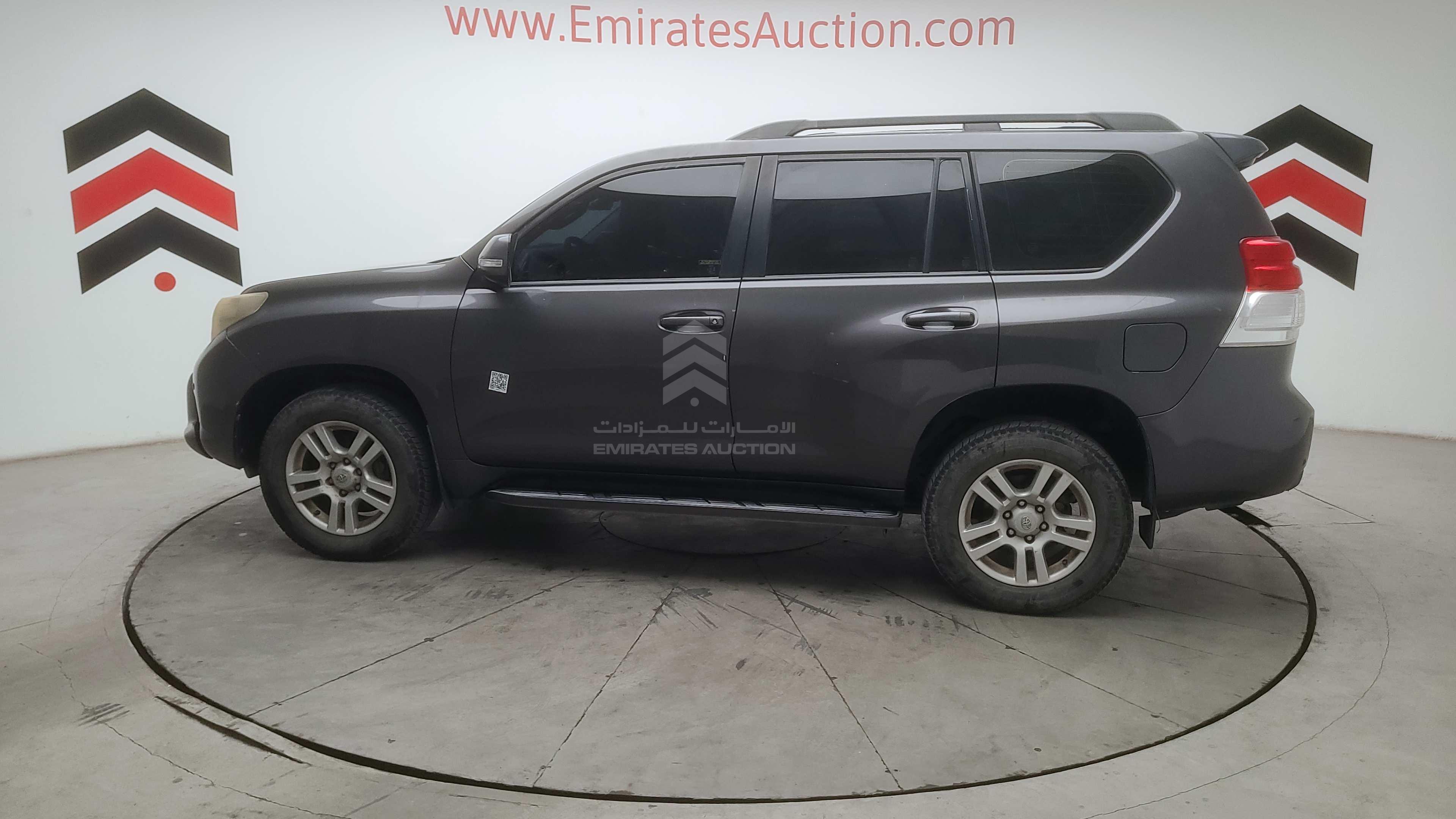 JTEBU3FJ8BK028260 - 2011 Toyota Land Cruiser Prado - #479772