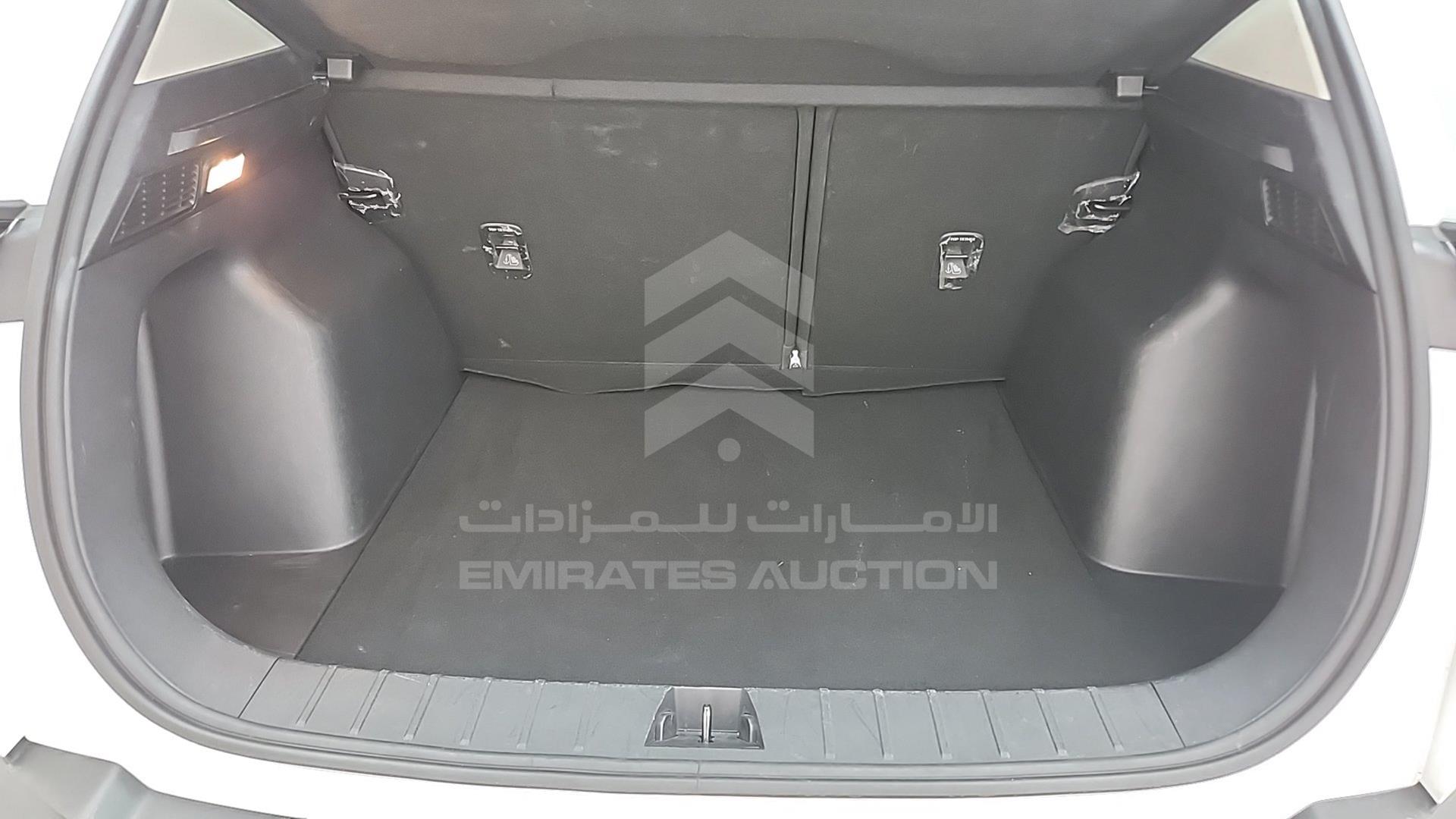 2024 GEELY COOLRAY VIN: LB3762KZ4RX505411