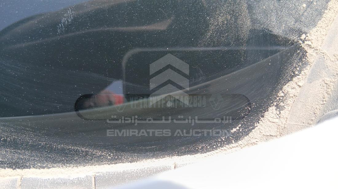 2019 Renault Zoe — VIN on Frame — Photo 2
