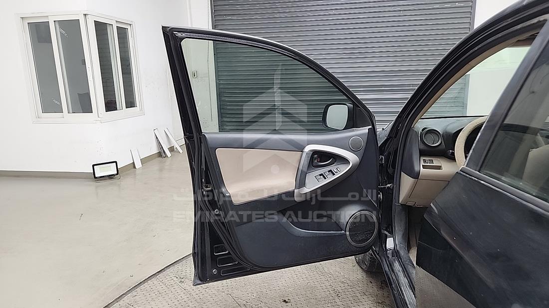2006 Toyota RAV 4 — Front Left Door — Photo 10
