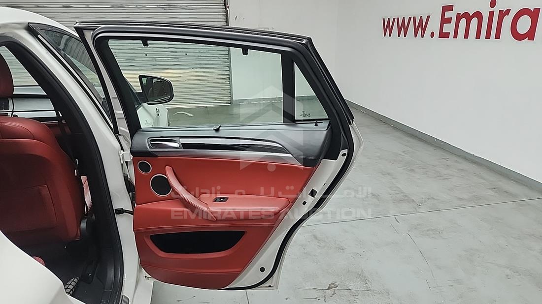 2010 BMW X6 — Rear Right Door — Photo 22