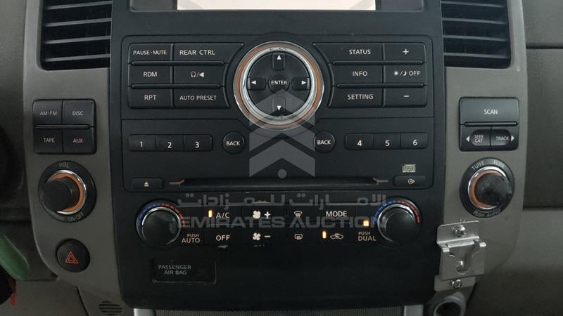 5N1AR1N8XBC629793 Auction: EmiratesAuction Lot: 405707 5N1AR1N8XBC629793 Nissan Pathfinder 2011 WHITE Photo 15