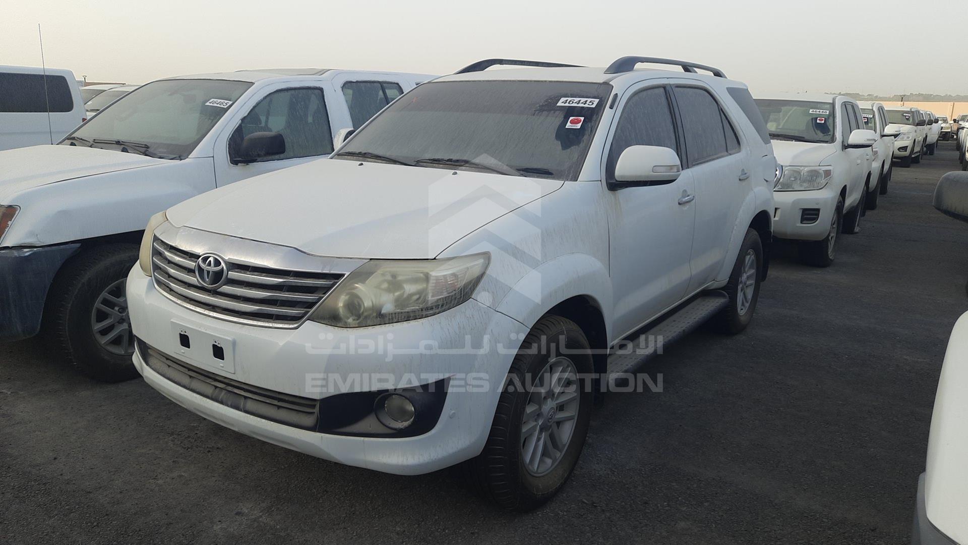 2014 TOYOTA FORTUNER VIN: MHFYU59G4E7034658