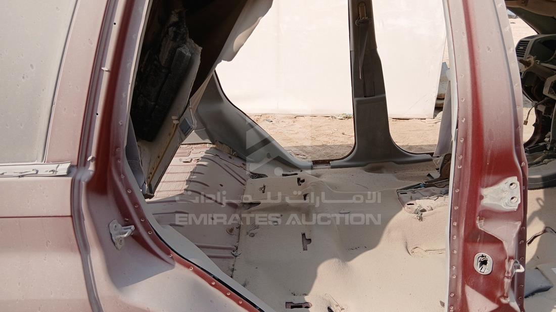 جيب جراند شيروكي 2006 — الباب الخلفي الأيمن — صورة 15