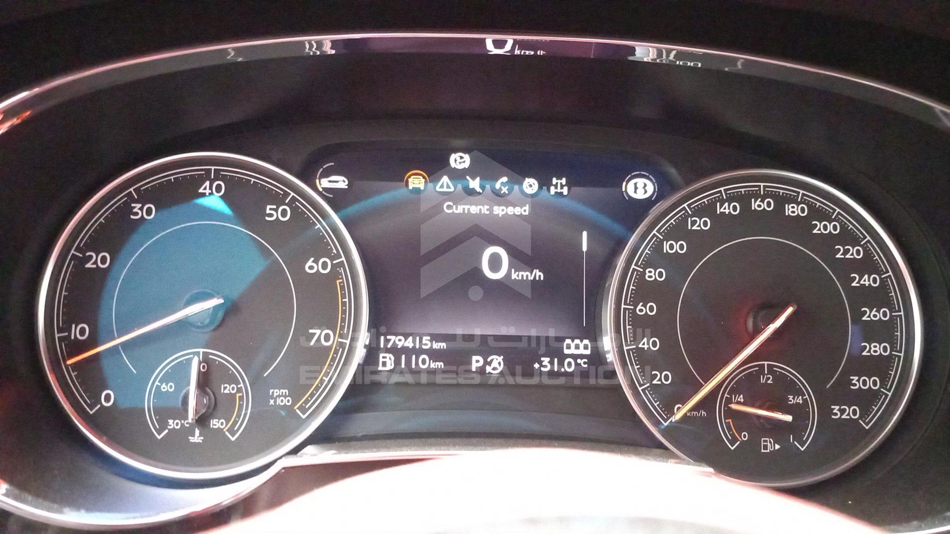 2017 BENTLEY BENTAYGA VIN: SJAAB1ZV3HC016529