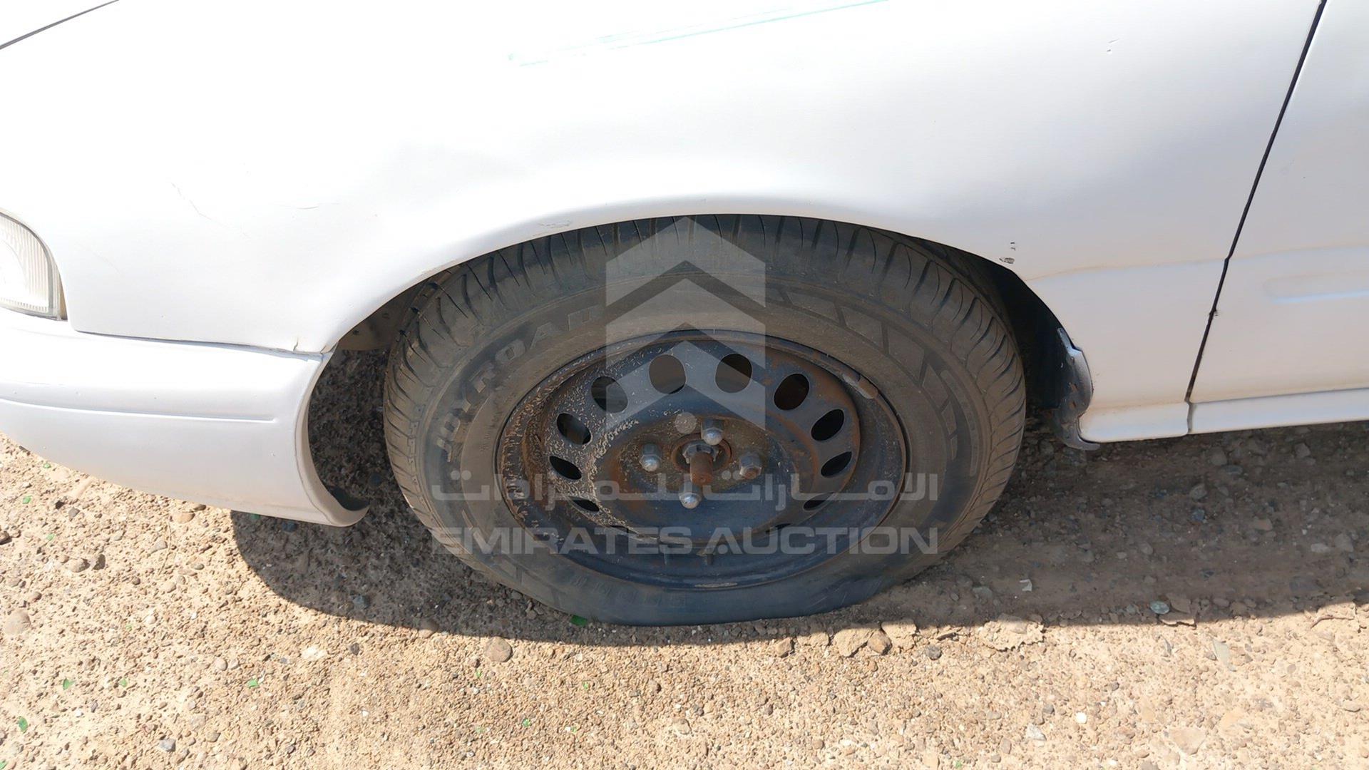 1998 NISSAN SUNNY VIN: JN1BBAB14Z0325374