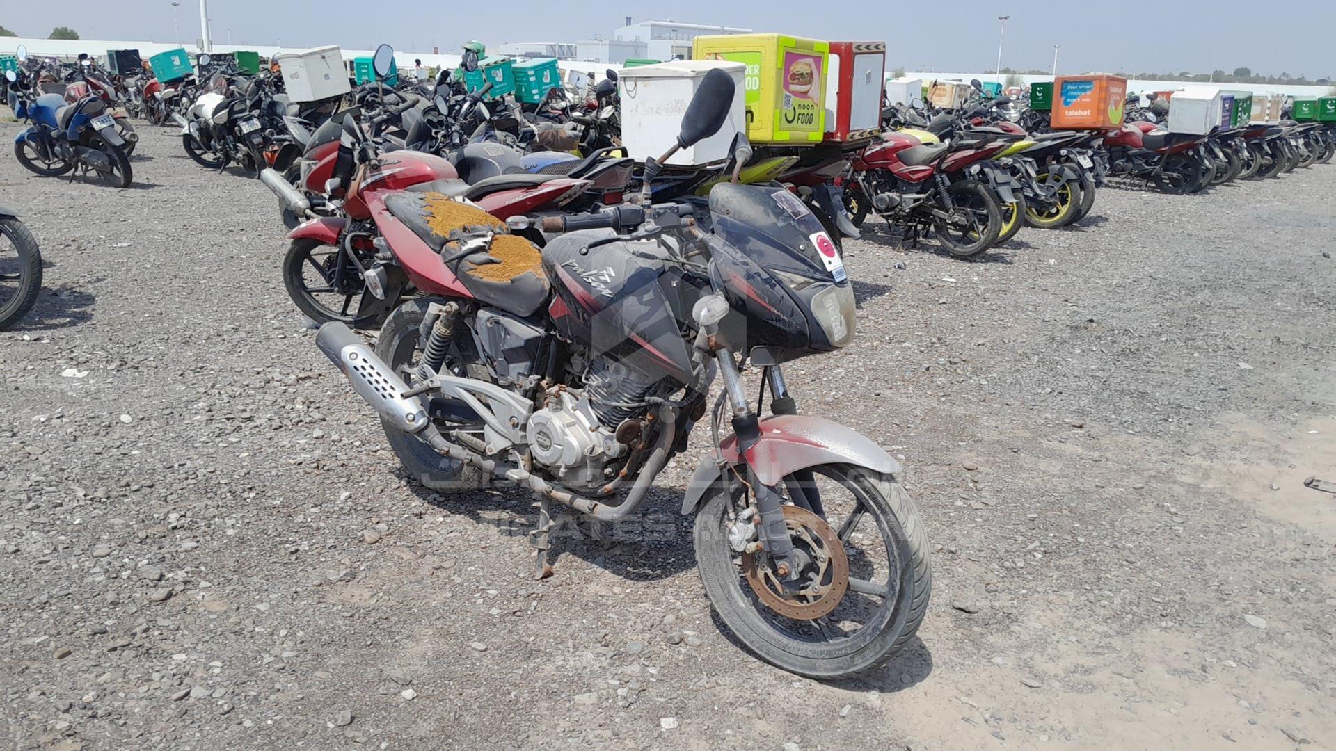 2015 BAJAJ PULSAR VIN: MD2A12DZXFCK82249