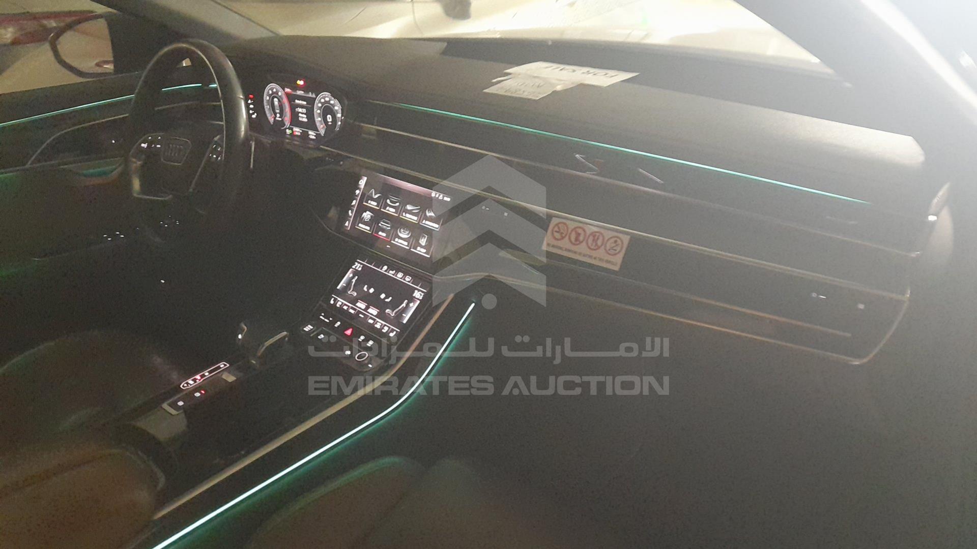 2020 AUDI A8 VIN: WAUZZZF8XLN002440