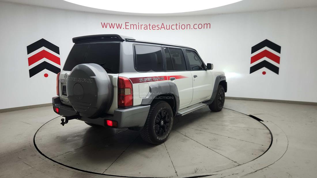 2019 Nissan Patrol — Rear Right Angle — Photo 10