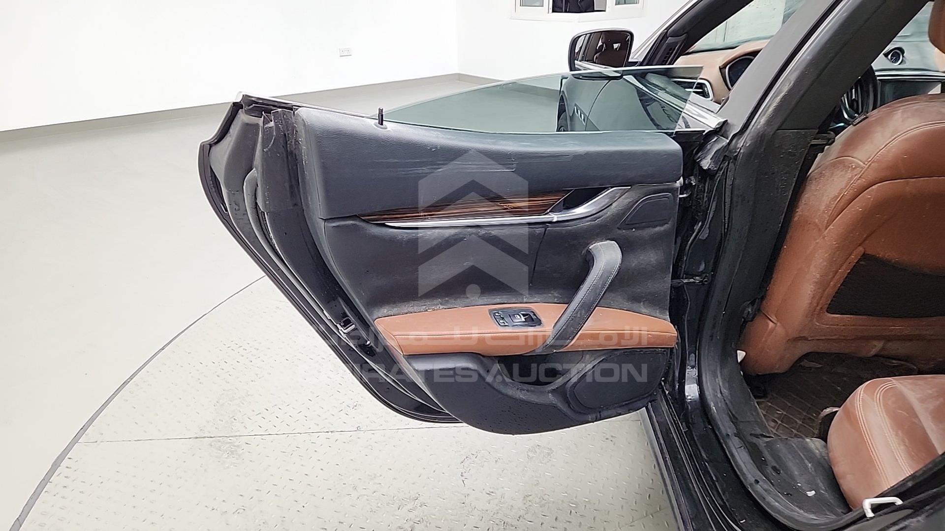 2014 MASERATI GHIBLI VIN: ZAMSS57F2E1098388