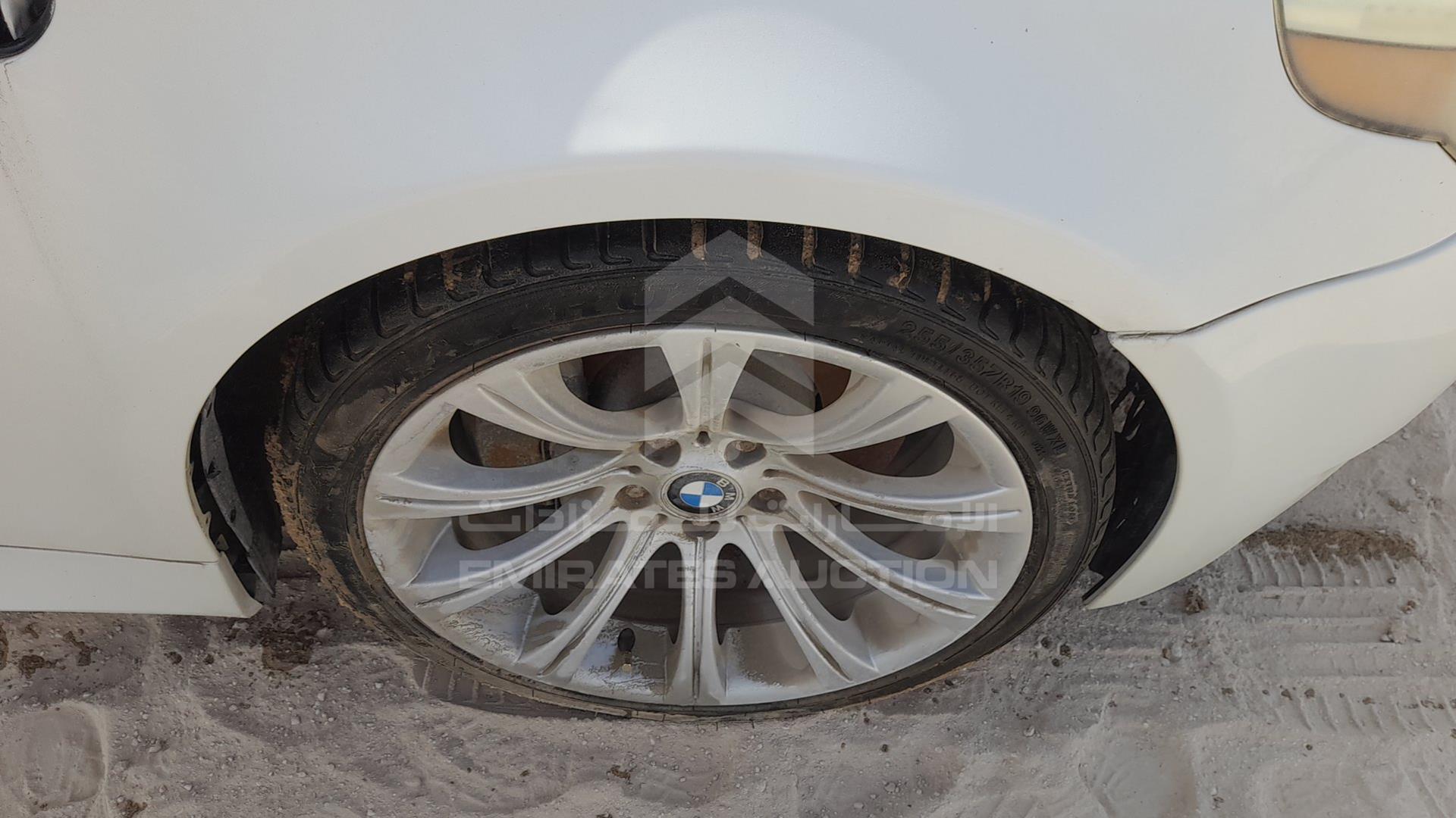 2006 BMW M5 VIN: WBSNB93536B584685