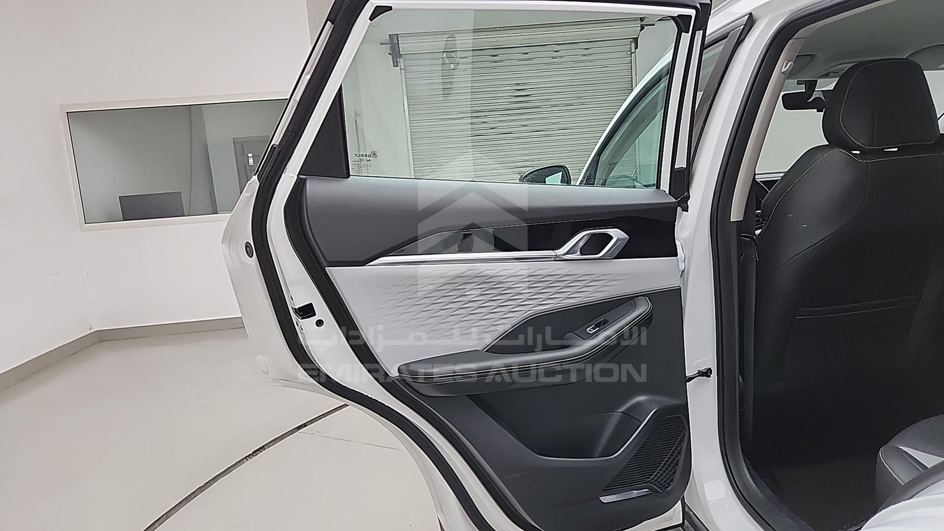 2024 GEELY COOLRAY VIN: LB3762KZ2RX505424